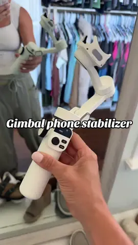 Soooo awesome!!! #GimbalPhoneMount #PhoneMount #gimbalstabilizer #ContentCreator #PhoneStand 
