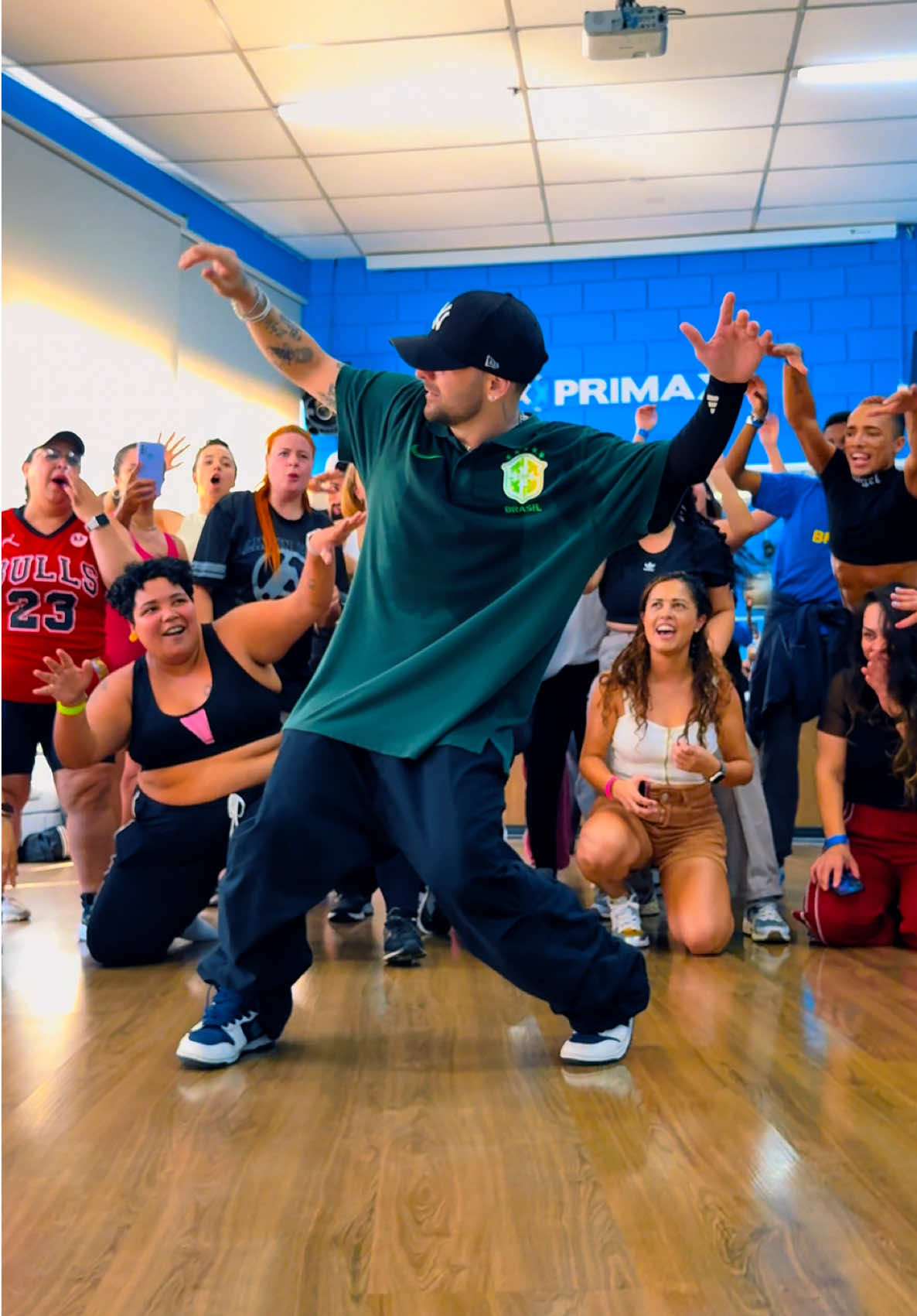 MONTAGEM XONADA | Barueri 🤍 Que delícia que four estar com vocês galera, obrigado por geral que esteve com a gente! Agradecimento especial para @michellidance por tornar esse dia possível e pela tratamento!! ✨ Pra quem é de SP: Toda terça e quinta às 20hrs tem aula comigo no @woopzdancecenter . Turma de Hip Hop com música Funk, já chama eles no Direct e bora dançar!!! ✨ #reels #funk #passinho #dance #phonk  