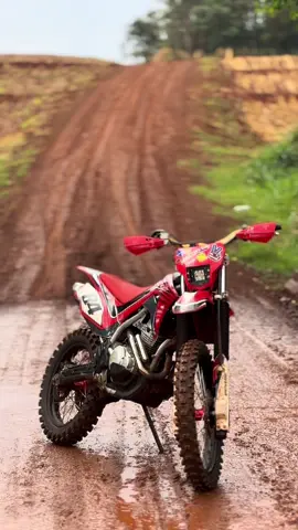 Crf na cena 🚀  . . #motocross #motorcycle #agro #motor #foryoupage 