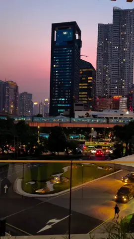 cakeppp bangett MasyaAllah 😍🌇❤️‍🔥❤️‍🔥#fyppppppppppppppppppppppp #masukberandafyp #sunset #familymarttrinitytower #viralvidio 
