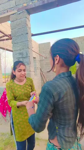 #پلیز_میری_یہ_ویڈیو_وائرل_کرا_دو_دوستو 