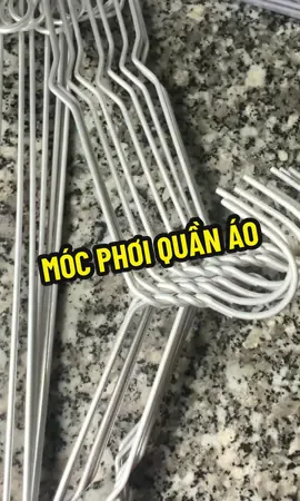 Móc nhôm treo quần áo mẫu chữ C chắc chắn bền đẹp #mocnhom #moctreo #giadung #moctreoquanao #phoiquanao 
