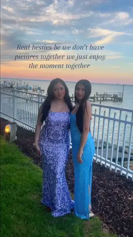 Wish we did but we forget abt our phones #relatable #real #bsf #sister #xyzbca 