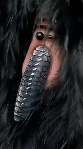 “Snake-skin 3D nails 🐍✨ Tutorial you can’t miss! Watch now 👀🔥 #nailart #trend#nailsalon#beautytips#nailart
