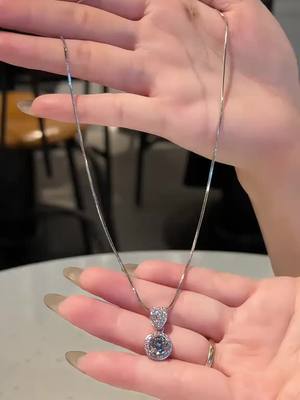 Dây chuyền bạc s925: Sáng bền không ten không xuống màu bảo hành 24 tháng