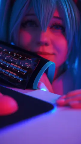 Miku #hatsunemikucosplay #vocaloid 