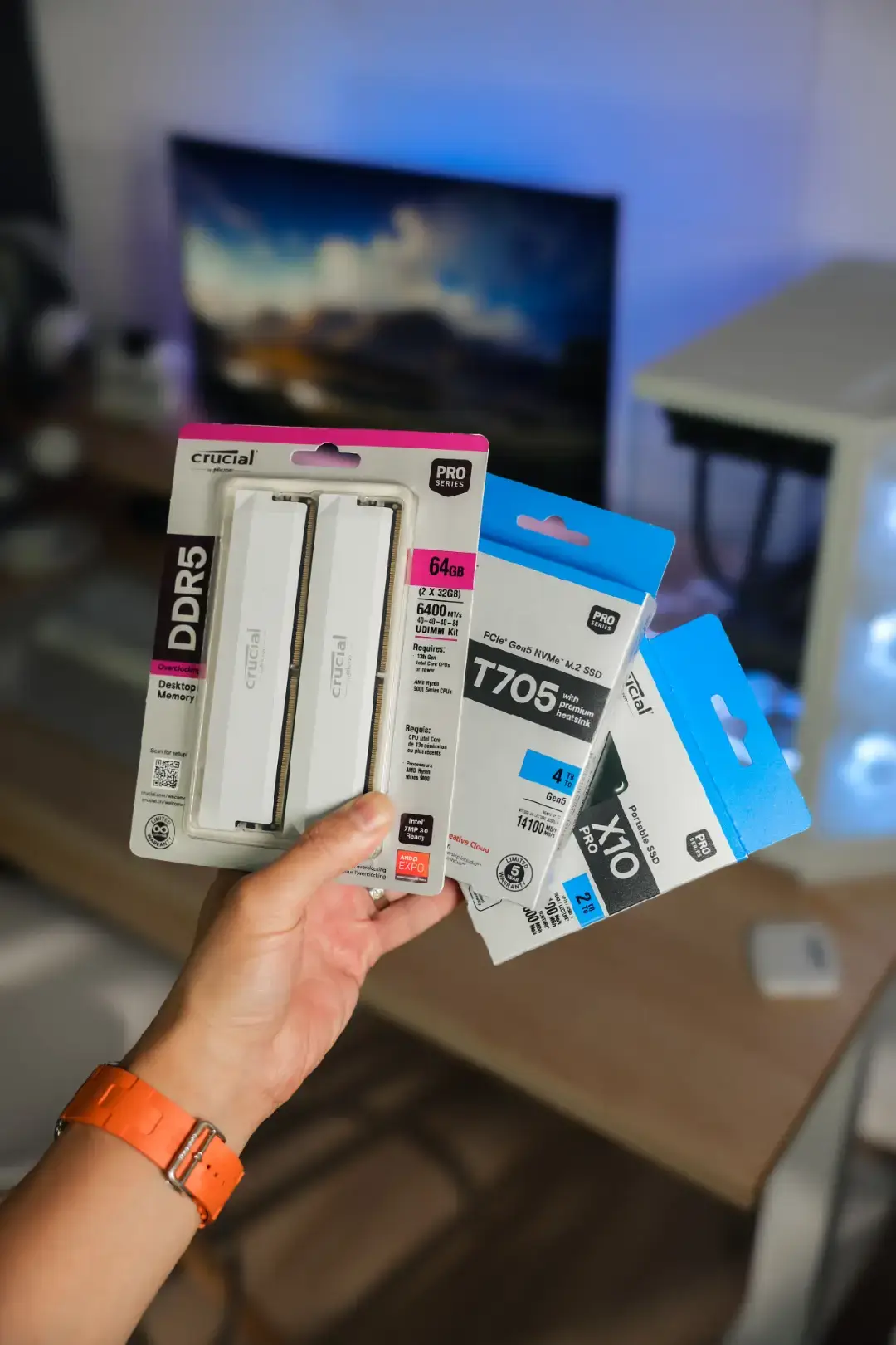 What is the best method to clone my current drive so I can migrate everything to the new SSD? Shout out to @Crucial Memory for hooking it up!