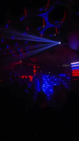 Recap d’une de nos soirées au triangle Night club Alger .#fyp #algeria🇩🇿 #alger #music #partytime 