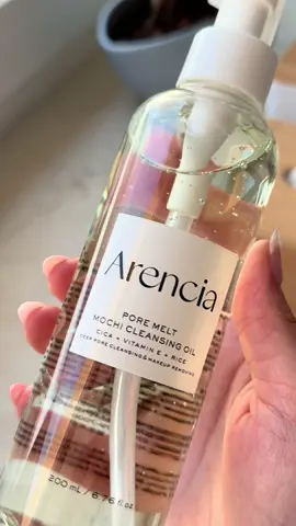 ✨ Pore-deep cleansing without compromise! ✨ I’ve been trying the Arencia Pore Melt Mochi Cleansing Oil 💧 and I’m obsessed 😍. It melts blackheads 🖤, effortlessly removes makeup & sunscreen, and is 100% Ethylhexyl Palmitate-Free – super gentle on pores and perfect even for sensitive or acne-prone skin 🫧. ✨ Save while you shop ✨ Use my codes for extra discounts on your beauty faves 💄 🛍 Stylevana: INF105SGJO 🛍 YesStyle: DA180821 #arencia #PoreMeltMochiCleansingOil #acne #Arencia_yesstyle #kbeauty  @Arencia @Arencia Influencers @Arencia Malaysia @YesStyle @YesStyleInfluencers 