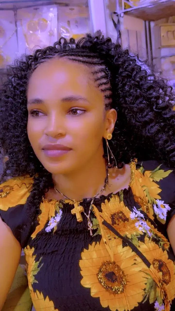 #creatorsearchinsights @✨𝚑𝚊𝚗𝚒𝚌𝚑𝚘✨ 