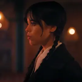 I was so happy when they kissed and then it all went downhill 😭#wednesdayaddams #tylergalpin #weyler #wyler #wednesdayandtyler 