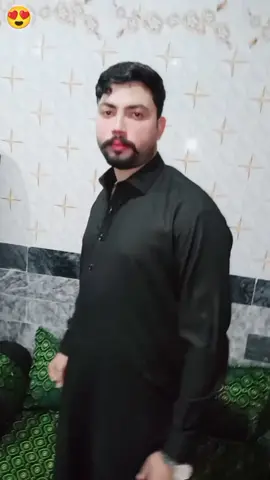 ہم نے محبت کا بھرم سب سے جدا رکھا ہے ذکر ہر بات میں تیرا ہے مگر نام چھپا رکھا ہے..#foryou #viralvideo #🥀🥀💝💝💝 