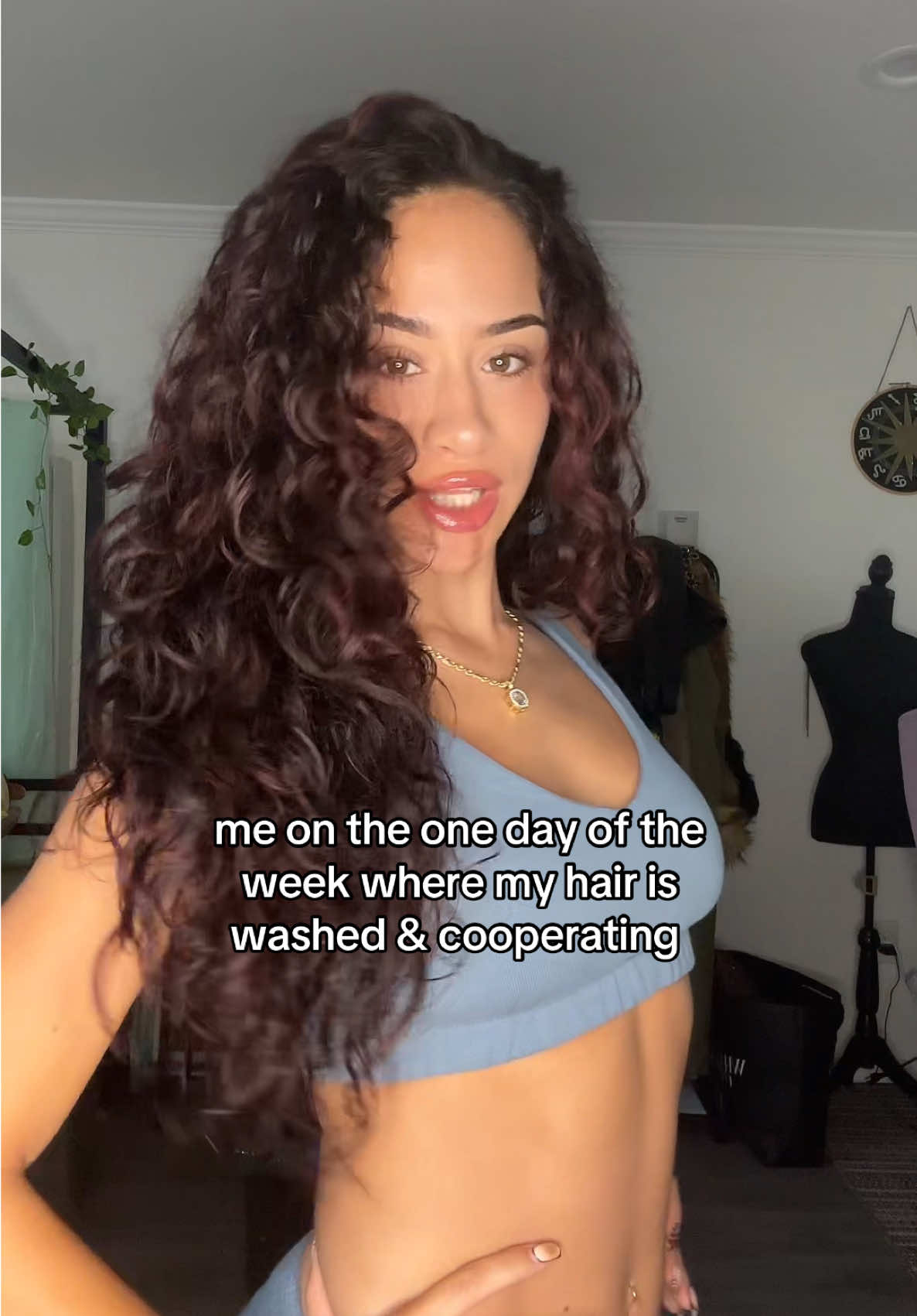 i have ✨naturally curly hair✨