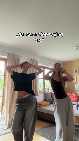 #sayingbro #dance #friends #machtesviral #fyp 