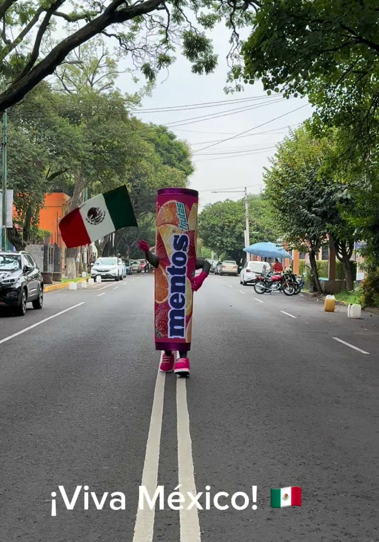 🇲🇽 Este mes patrio, refresca tu mood. Dile sí a la frescura y celebra en grande. 🎉 #DileSíALaFrescura #VivaMéxico
