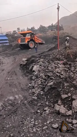 #xuhuong #excavator #operator_excavator #mayxuc 