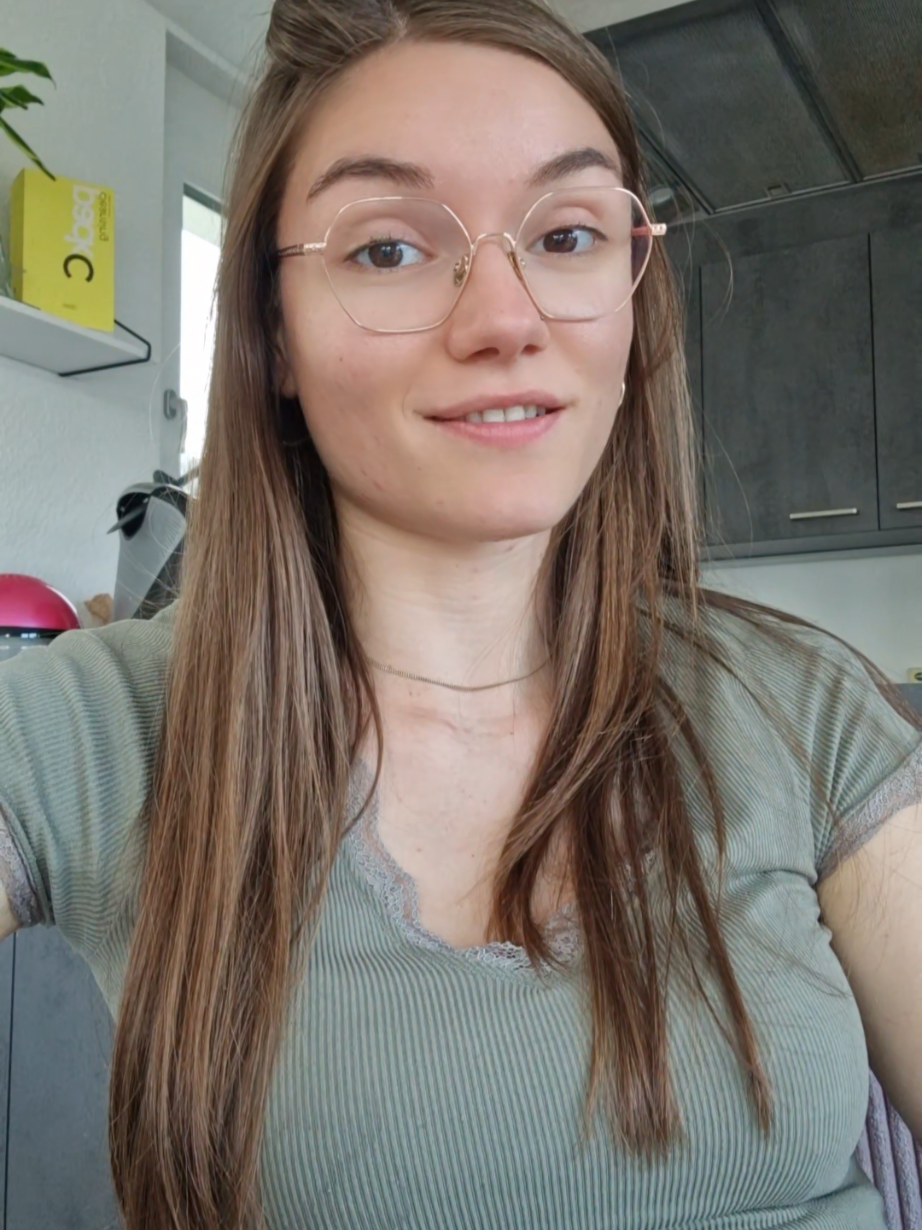 Keine Vorkenntnisse Kein Risiko Nur mit dem Handy Ich kann dir zeigen wie ❤️ #geldverdienen #onlinegeldverdienenseriös #onlinebusiness #erfolg #onlinemarketing 