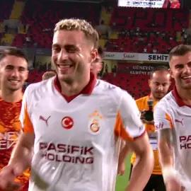 🤘🏻🤘🏻 #BARİSALPERYİLMAZ #barisalperyilmaz #galatasaray #foryou #kesfet 