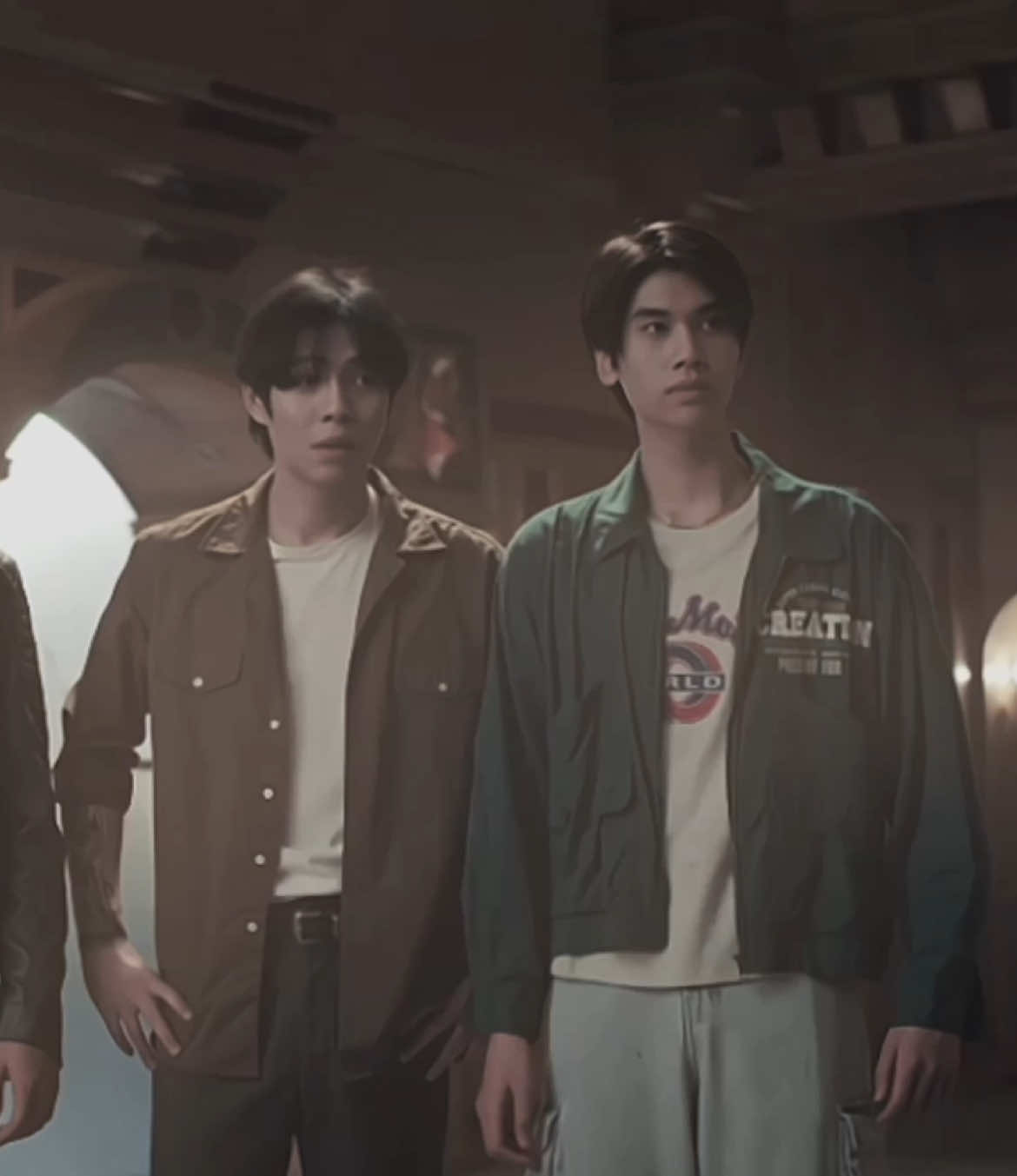 all 4 of them give me rn! Ik this gonna flop #khaotungg #joongarchen #firstkanaphan #dunknatachai #theheartkillers 𝒮𝒸𝓅 𝒷𝓎 @Wyn<3  ib/me  ac/me :)