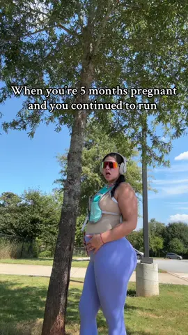 Baby is getting a little heavy 😅 #5monthspregnant #Running #pregnantlife 