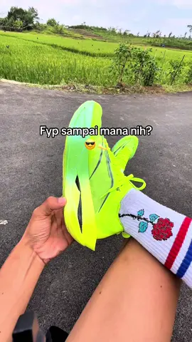 Sepatu running original keren dan empuk dipake buat lari maraton #sepaturunning #361degrees #sepatuolahraga #sepatuoriginal #sepatulari 
