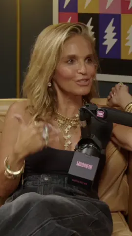 Moms deserve to LOOK and FEEL good at any age 🫂❣️ Caroline Baudino (@shop.with.caroline) shares how taking care of herself has helped to boost her confidence and become happier, so much so that even her kids notice 🥰 She sets an example that motherhood doesn't require losing yourself because your kids want you to be happier too! Listen to the full episode of Broad Ideas with Rachel Bilson and Olivia Allen featuring special guest Caroline Baudino -- out now, wherever you get your podcasts! #motherhoodadvice #lessonsfrommotherhood #parentingpodcast