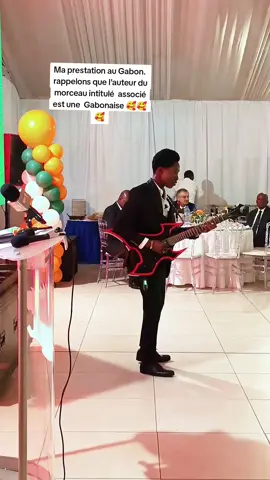 Ma prestation au Gabon. rappelons que l'auteur du morceau intitulé associé est une Gabonaise 🥰🥰🥰