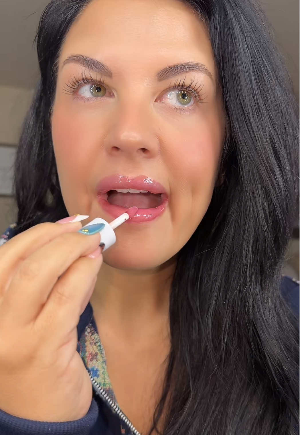 Applewine 👌🏼 #noonilipstain #nooni #lipoil #lipstain #tintedlipoil @nooni 