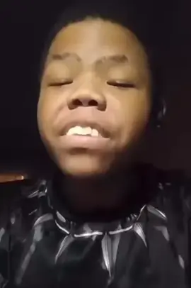 He said.. siri, find- call my girlfriend. and she quit- and he said which one.. nuuuuhhhhh.. homie really? really? freaky wen.. nehnehnehneh waddadana tetetoto teef kin dow gon ding? #LanguageLearning #fyp #blowup 