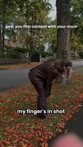 Always a finger in shot 😅🤷‍♀️ #bloopers #contentcreator #outtakes 