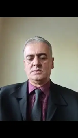 رياكشن كل عام وانت بخير ولاك #مقاطع_قصيرة_قد_تستعملها_للرياكشن #fyp #ميمز_عراقي #foryou #foryoupage 