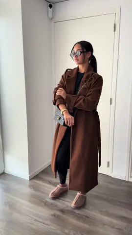 The perfect winter trench🌨️🍂 #OOTD #fyp #outfitcheck 