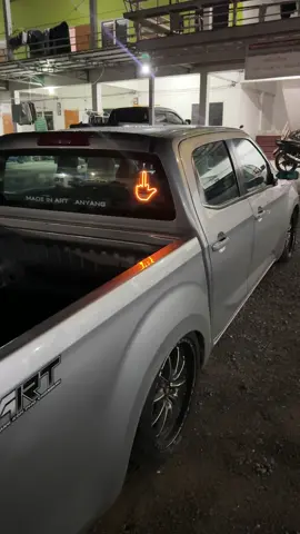 ขับรถด้วยความสุภาพนะค้าบ🤣#ไฟสัญญานมือ #ไฟรูปมือ #ไฟรูปมือติดรถ #ไฟled #สุลต่านโคราช 