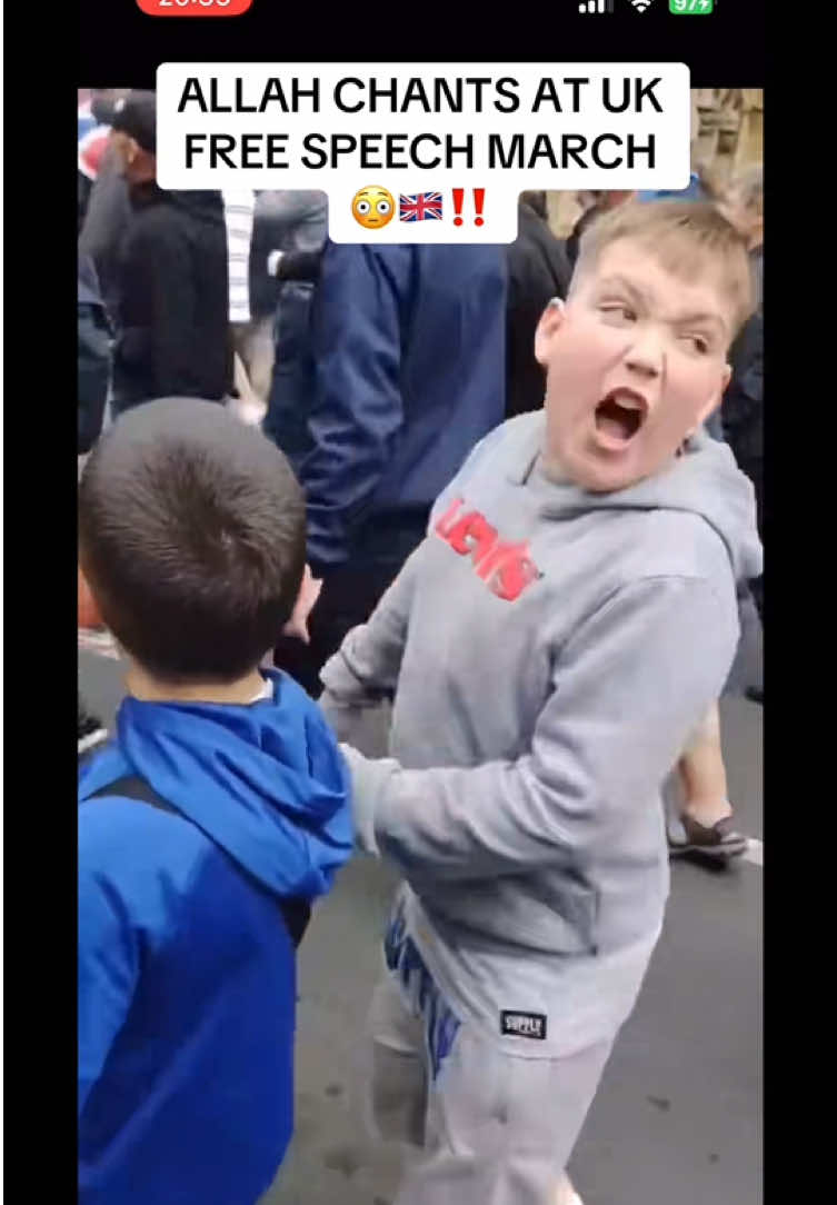 How is this allowed?? 😡  #uk #muslimtiktok #racism #viral #1millionviews  