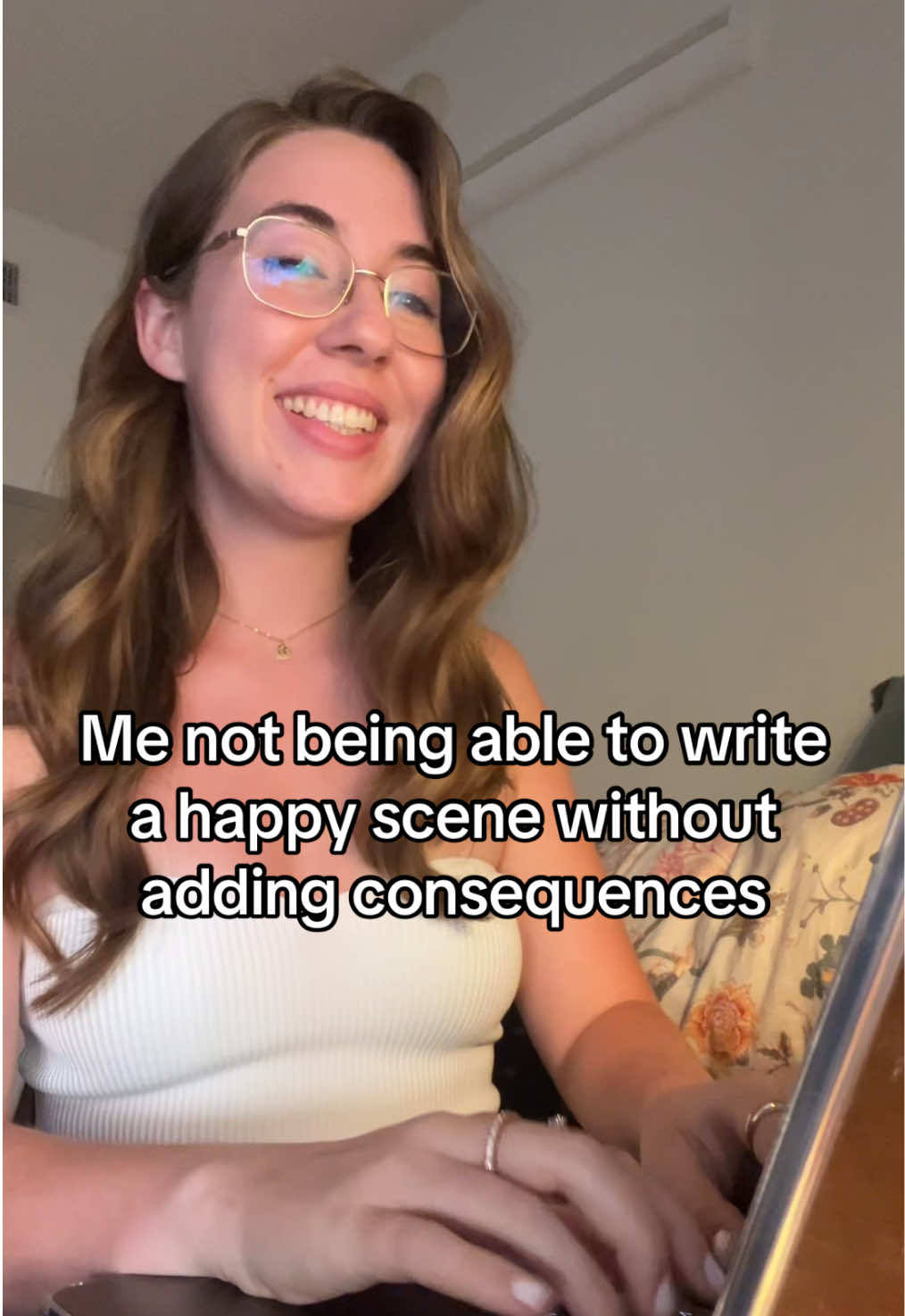 Sorry guys, I tried 🤷‍♀️ #writer #writertok #writing #storytelling #fyp 