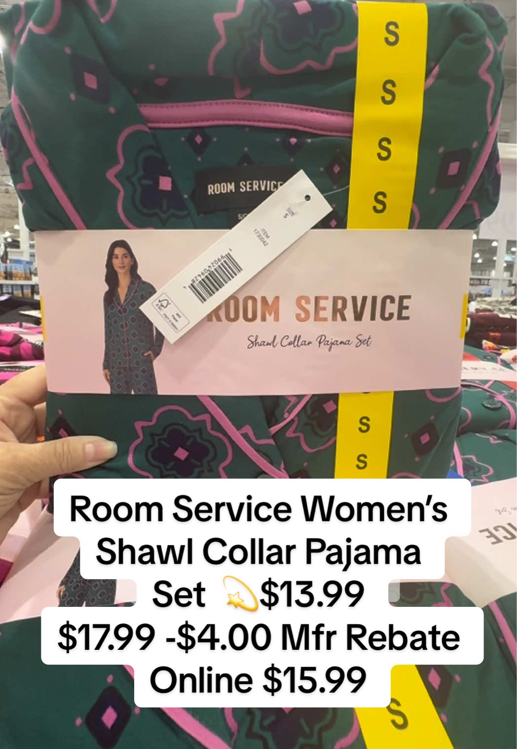 Room Service Women’s Shawl Collar Pajama Set – $13.99 $17.99➖ $4.00 Mfr Rebate 💫Now $13.99 ✨ Online $15.99 • Shawl Collar • Elastic Waistband • Functional Drawstring 🎨 Colors: Pink | Green | Black 👚 Sizes: XS–XXL #costcofinds #comfy #Costco #fyp #pajamaset