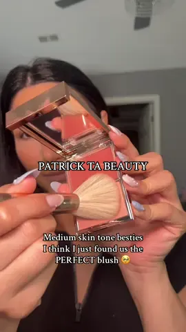 Peach over pink 👀 I’m obsessed with this shade from @Patrick Ta Beauty #patricktablush #tiktokshopcreatorpicks #septemberrestock #viralontiktokshop #ttsbeautybesties 