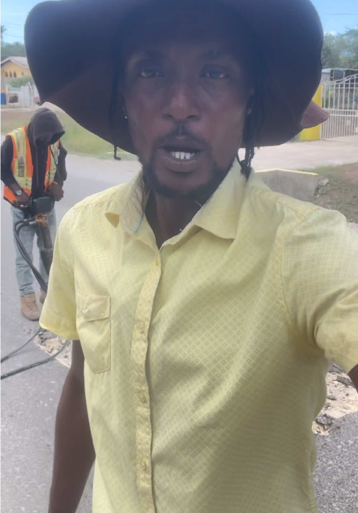 We don’t only talk we work @Bad_sekki👮‍♂️🦇💛💛 #FJP #relateable #fyp #TransporterComedy 