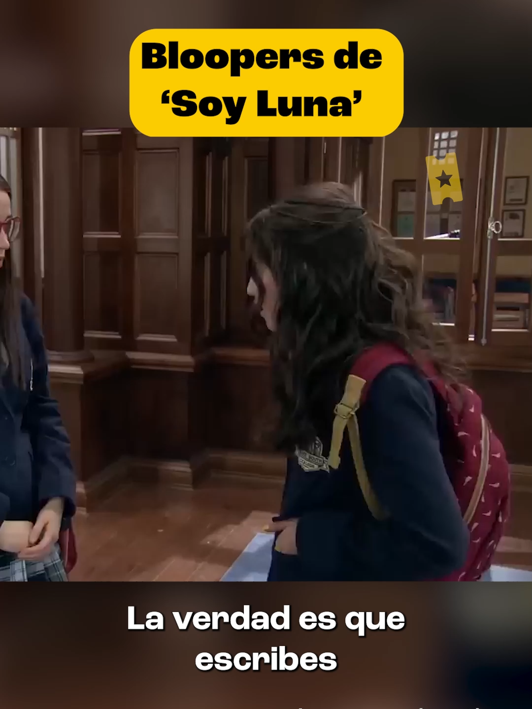 En la vida te puedes perder de muchas cosas, pero de… NUNCA de los bloopers de 'Soy Luna'. #soyluna #bloopers #karolsevilla #soylunaserie