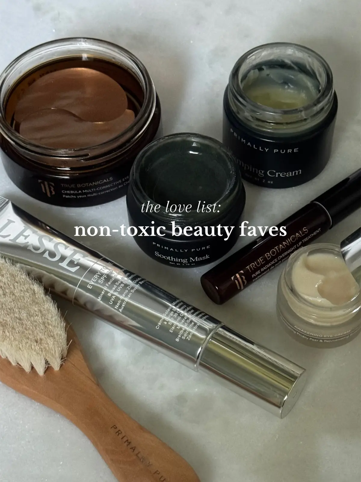 Non-toxic products that work just as good as the toxic ones 🧴 @OSEA Malibu @True Botanicals @esasnyc @livinglibations @Innersense Organic Beauty  Full breakdown & links in my latest substack! #cleanbeauty #nontoxicliving #nontoxicbeauty 