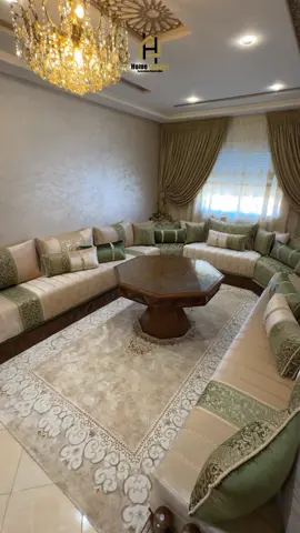 صالون مغربي أصيل يحمل بصمة Home Design… فخامة في التفاصيل، وأصالة تلامس القلب   اكتشفوا جمال الصناعة المغربية في أبهى صورها.