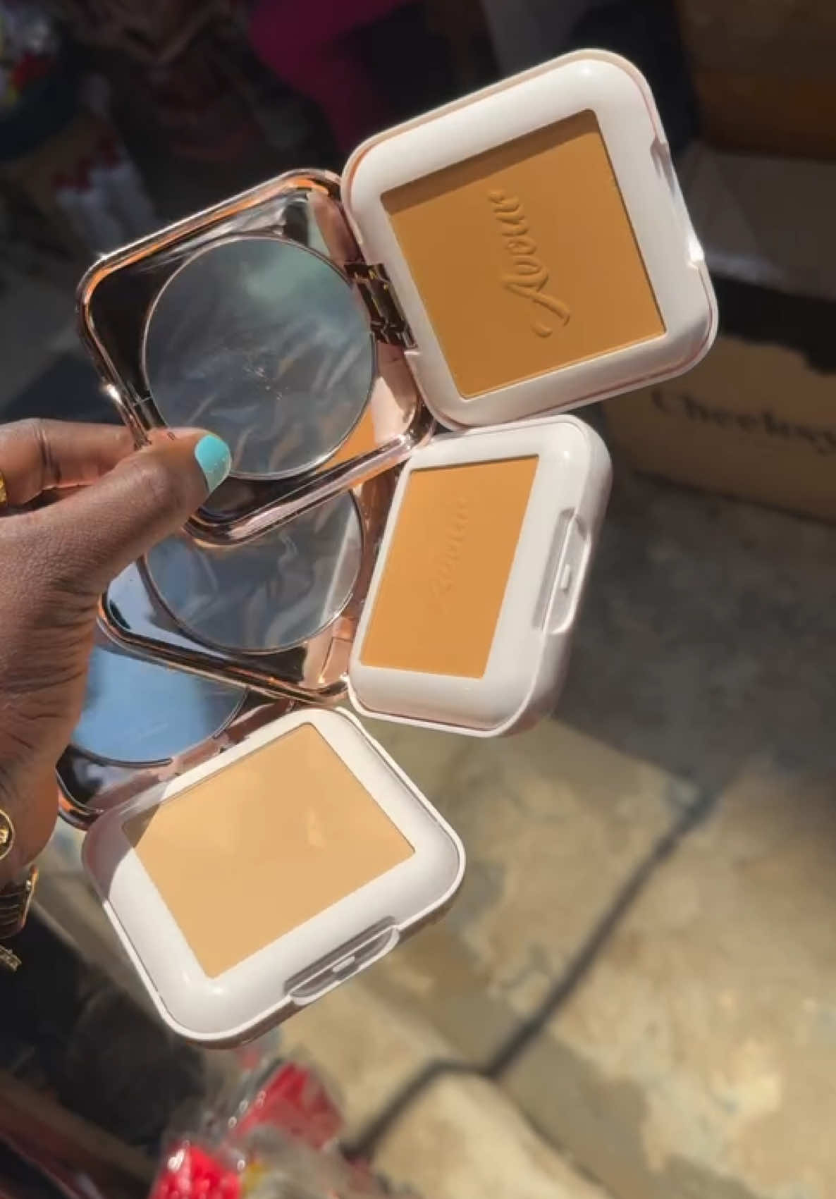 The @avourcosmetics compact powder  is available in all shades 🥰 . . Shot by @gazalcosmetics  #beauty  #fashion  #bestmakeupartist  #lipgloss  #bestmakeupproducts  #skinroutine  #skincare  #businessowner  #reelsinstagram  #balogunmarket  #balogunmarketwholeseller  #balogunmakeupvendor  #makeupartist #skincaretips  #lagosbeautystore  #makeupspray  #nigeriamakeupartists  #lagosmakeupstore  #nigeriamakeup #settingpowder