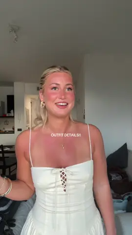 feeling purtyyyy @Revolve @target @TJ Maxx @Aurate NY  #fyp #OOTD #lakecomo #lakecomoitaly #Vlog 