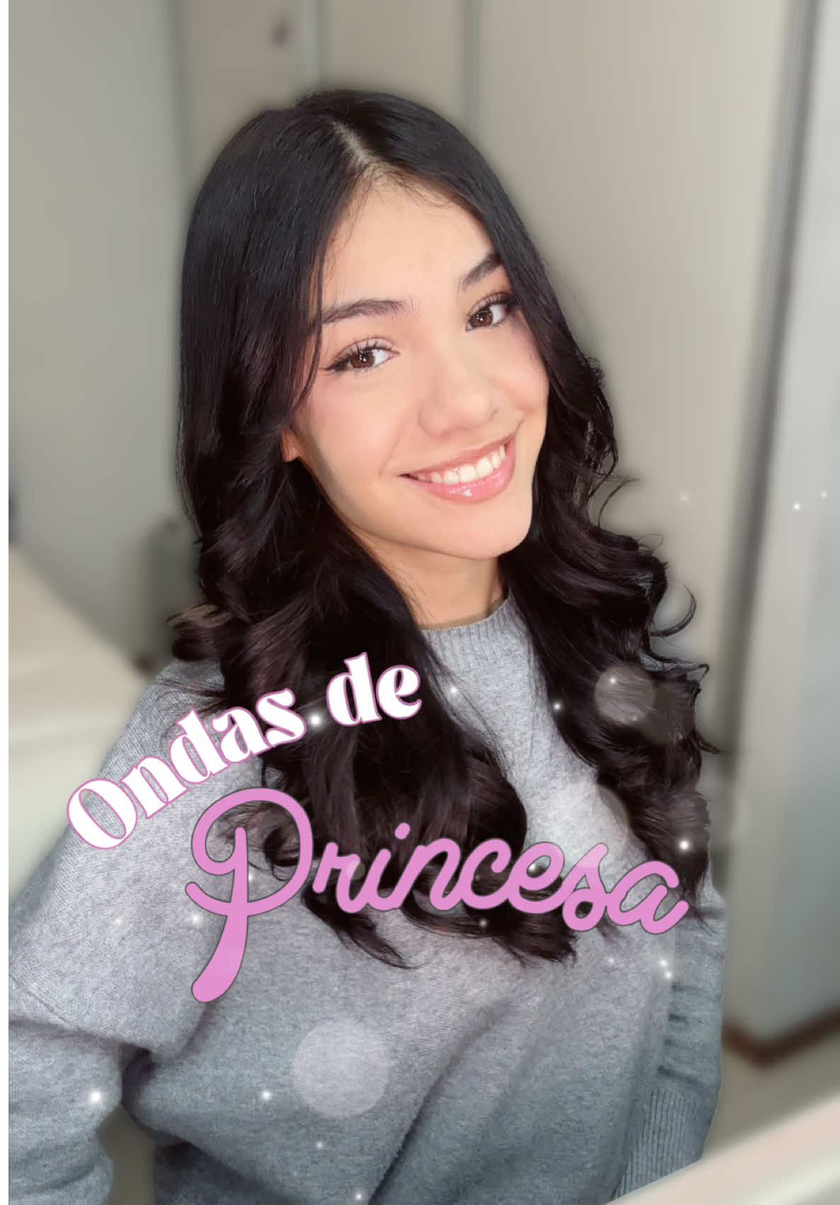 Replying to @Ximena 🎀 lo que pidan mis wachissss🥹🫶🏻 espero que les sirva este tutorial de ondas con plancha 🩷 #peinadosfaciles #ondasconplancha #grwm 