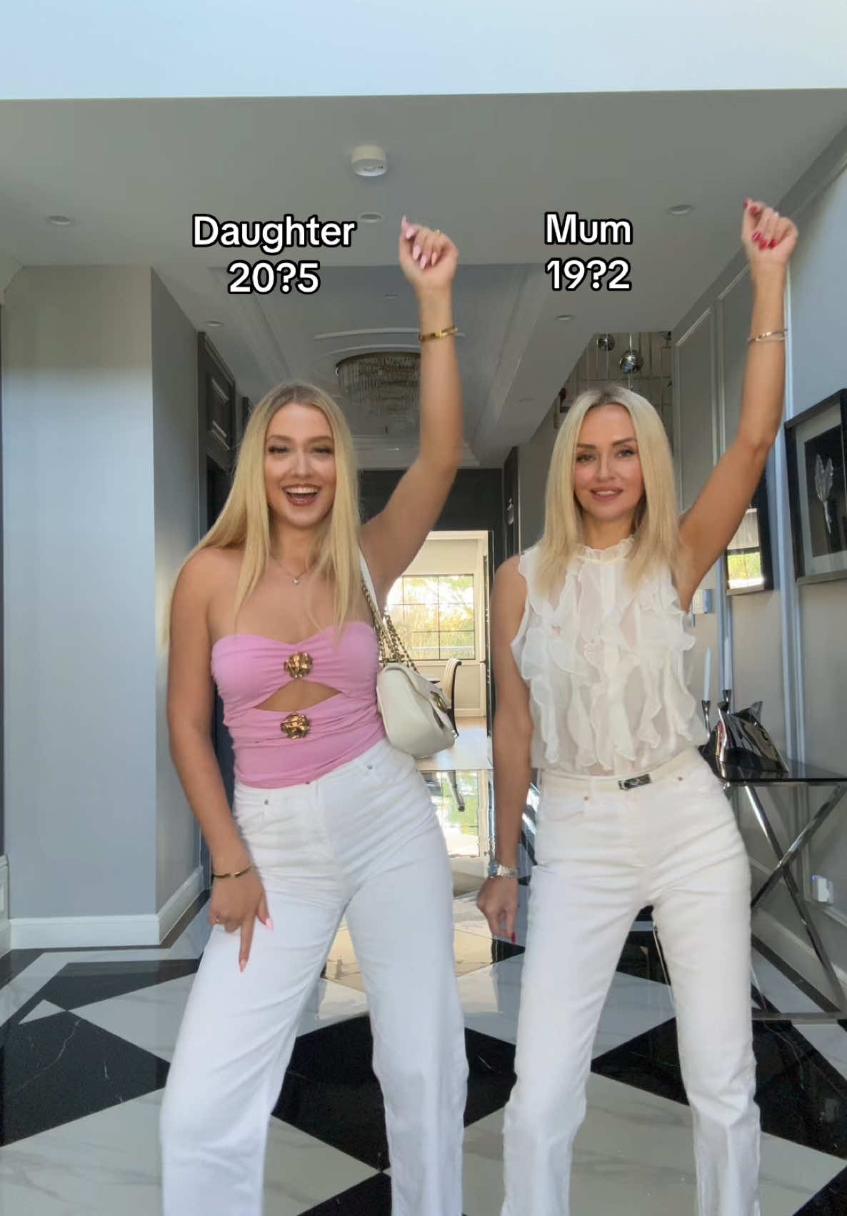 🩷🤍 @masha💫 #mumanddaughter #mylife #mumlife #dance #fun #fyp 