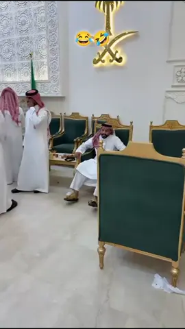 #tiktok #fyp #foryoupage #متابعه_ولايك_واكسبلووووووور #صنعاء_تعز_عدن_اب_ذمار_حجة_حضرموت #وطن واحد #🤣🤣🤣🤣🤣🤣🤣🤣 #🖤🤍❤️🥰 