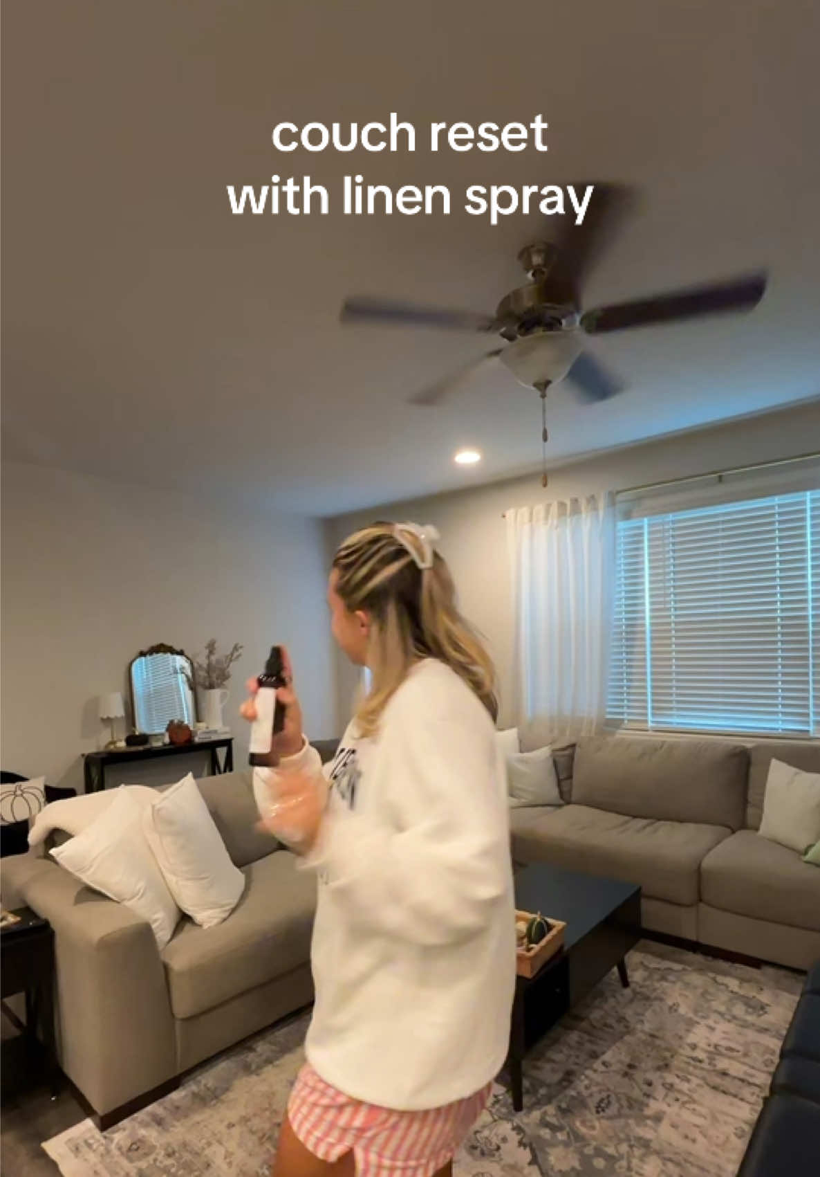 essential to the couch reset😍 spray your linens down with the body & linen spray🤩 it freshens up any room #heiferclean #heiferhome #CleanTok #tiktokshop #weeklyreset 