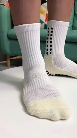 KIT 3 Meia Meias Esportivas Futebol Algodão Antiderrapantes De Alta Qualidade Enviar agora!! #meias #ofertas #blackfriday #ofertarelampago #tiktokshop 
