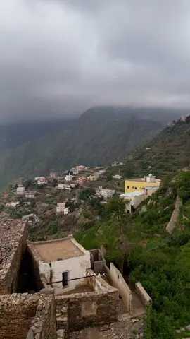 جمال قرية العنقة في ال سلمى بني مالك #بني_مالك #ال_سلمى #الدائر #طلان #drone 