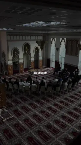 No matter how heavy the test feels, never give up. Place your trust in Allah, for He is the best of planners. • • • #nasheed #deen #islamic_media 